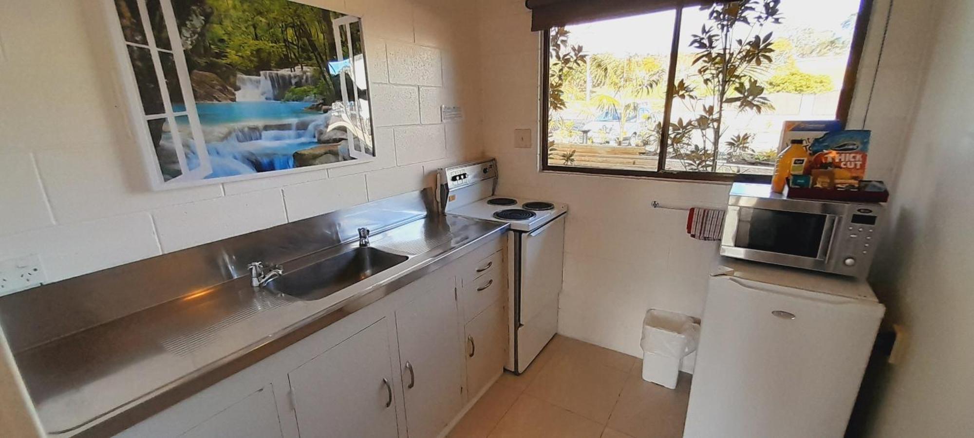 Waterfalls Estate - Motel & Campground Paihia Bagian luar foto