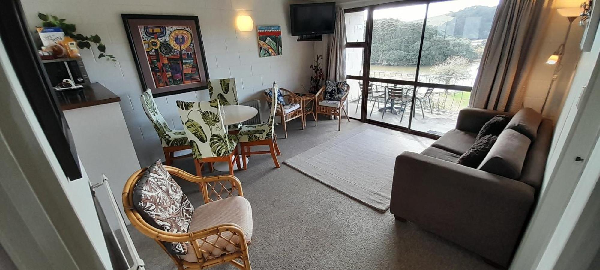Waterfalls Estate - Motel & Campground Paihia Bagian luar foto