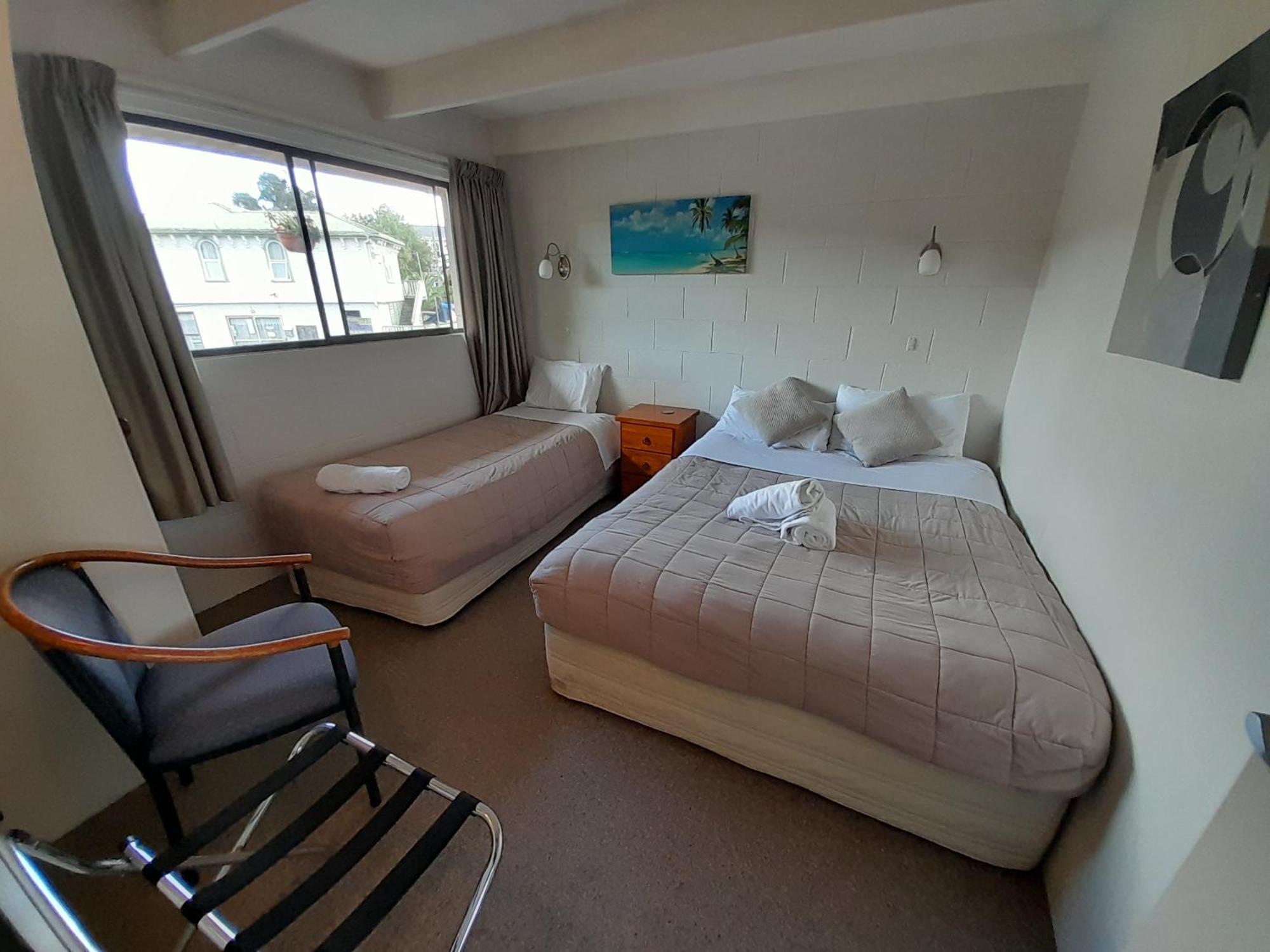 Waterfalls Estate - Motel & Campground Paihia Bagian luar foto