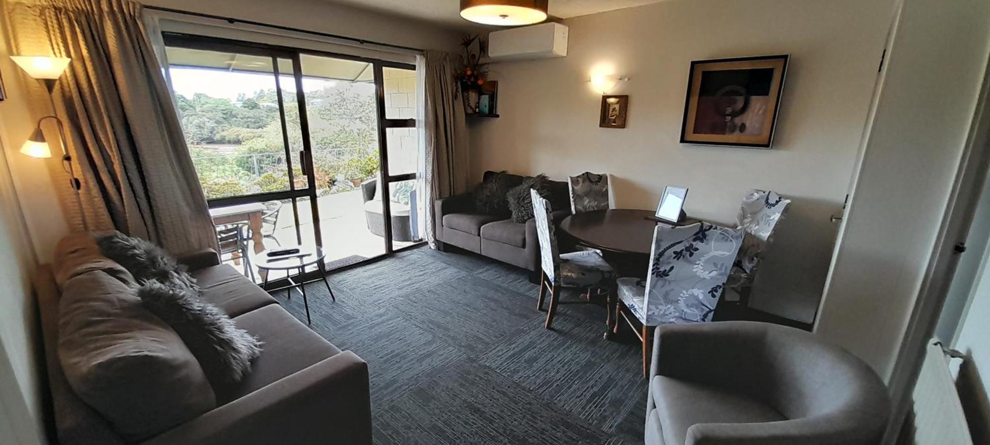 Waterfalls Estate - Motel & Campground Paihia Bagian luar foto